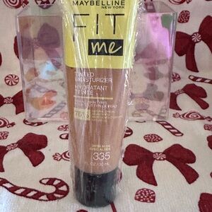 Maybelline Fit Me Foundation with Aloe - Shade 335